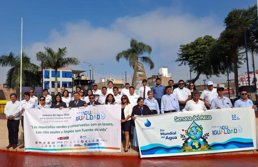 Izamiento de bandera por el día Mundial del Agua💧